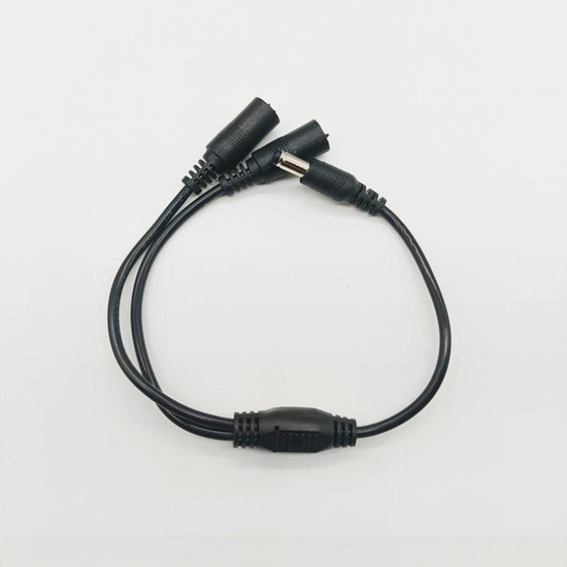 Cavo Splitter di Alimentazione - Outdoor Use Power Strip recensione e prezzo